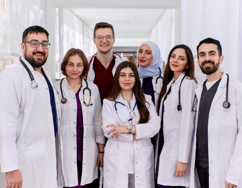 Who Can Apply for a GCC Medical License